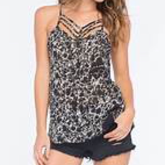 🆕RVCA Younger Days Womens Tank - Picture 3 of 6